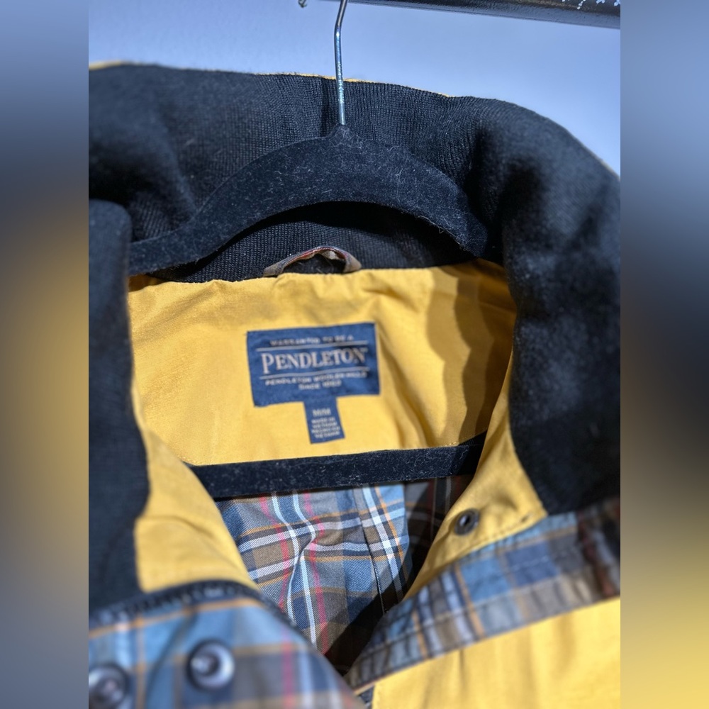 Pendleton Rain Jacket - Picture 5 of 6
